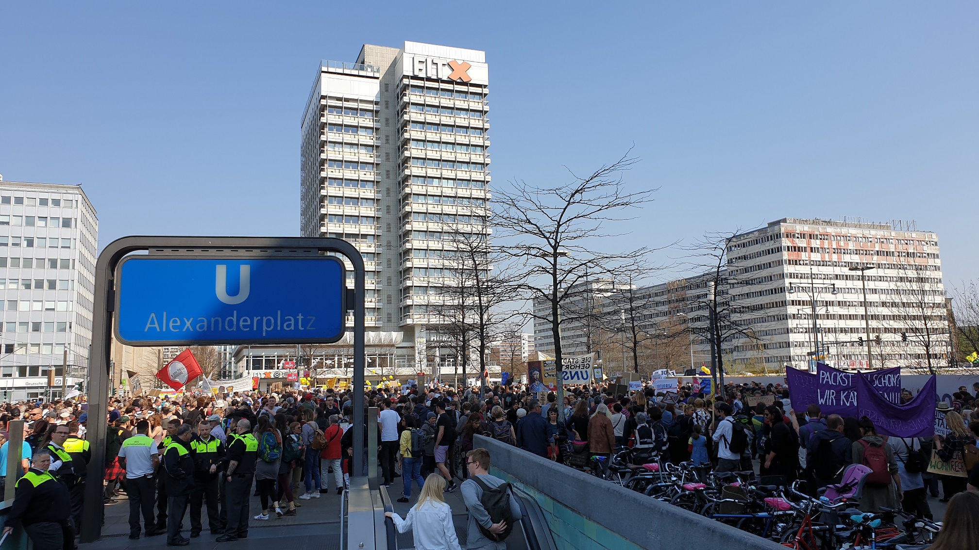 manifestazione inquilini