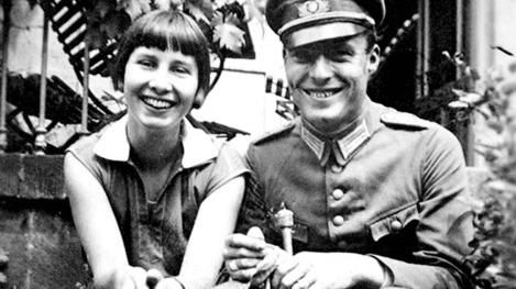 Claus-von-Stauffenberg-en-Nina-von-Lerchenfeld-enkele-maanden-voor-hun-huwelijk-3f6352b9 Resistenza in Europa